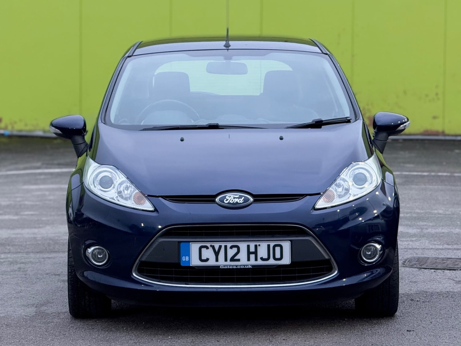 [ berth ]Ford Fiesta