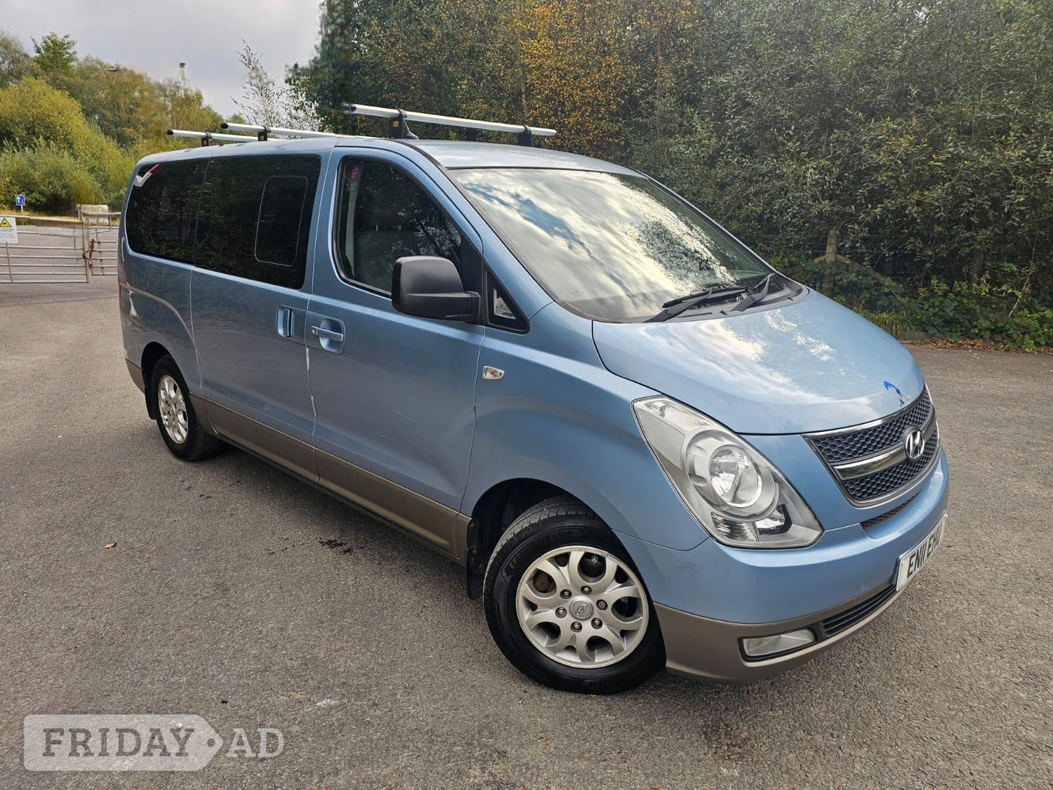Hyundai i800 2011 in Wimborne