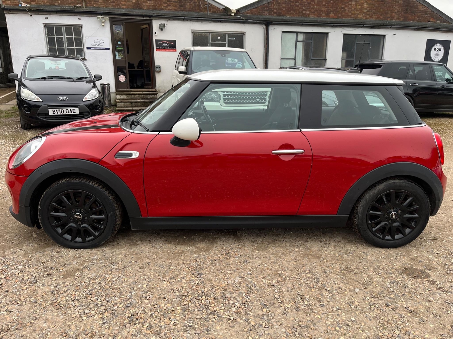 Mini Hatch 2014 - Cars in Buckingham