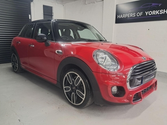 Mini Hatch 2018