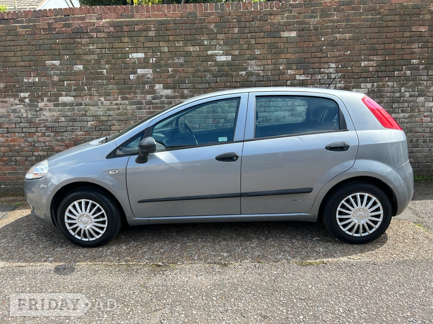 [ berth ]Fiat Grande Punto