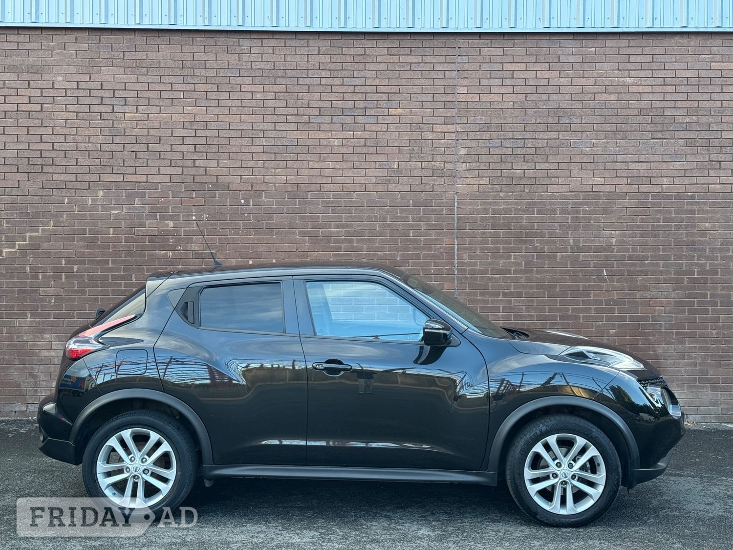 Nissan Juke 2016 - Cars in Ashford