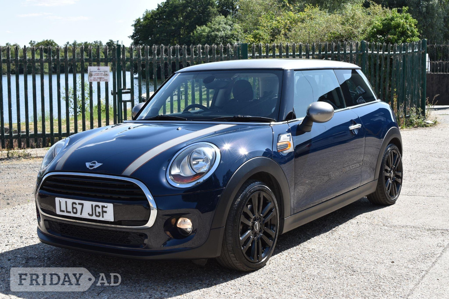 Mini Hatch 2017 - Cars
