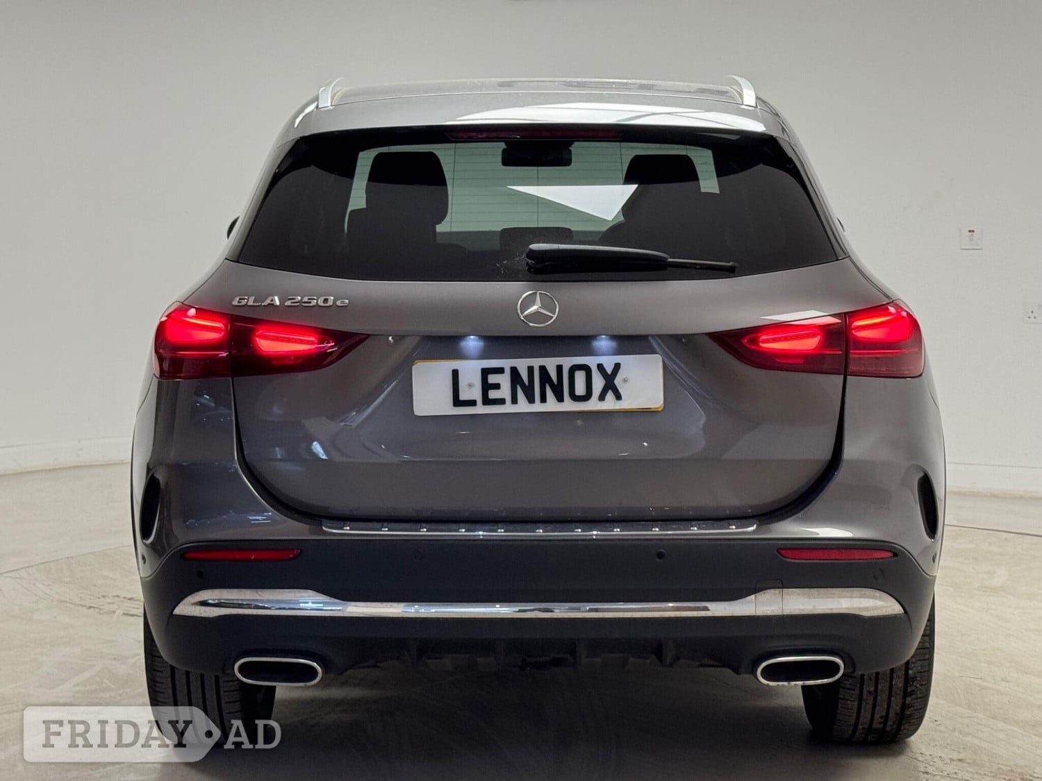 Mercedes-Benz GLA 2025 - Cars