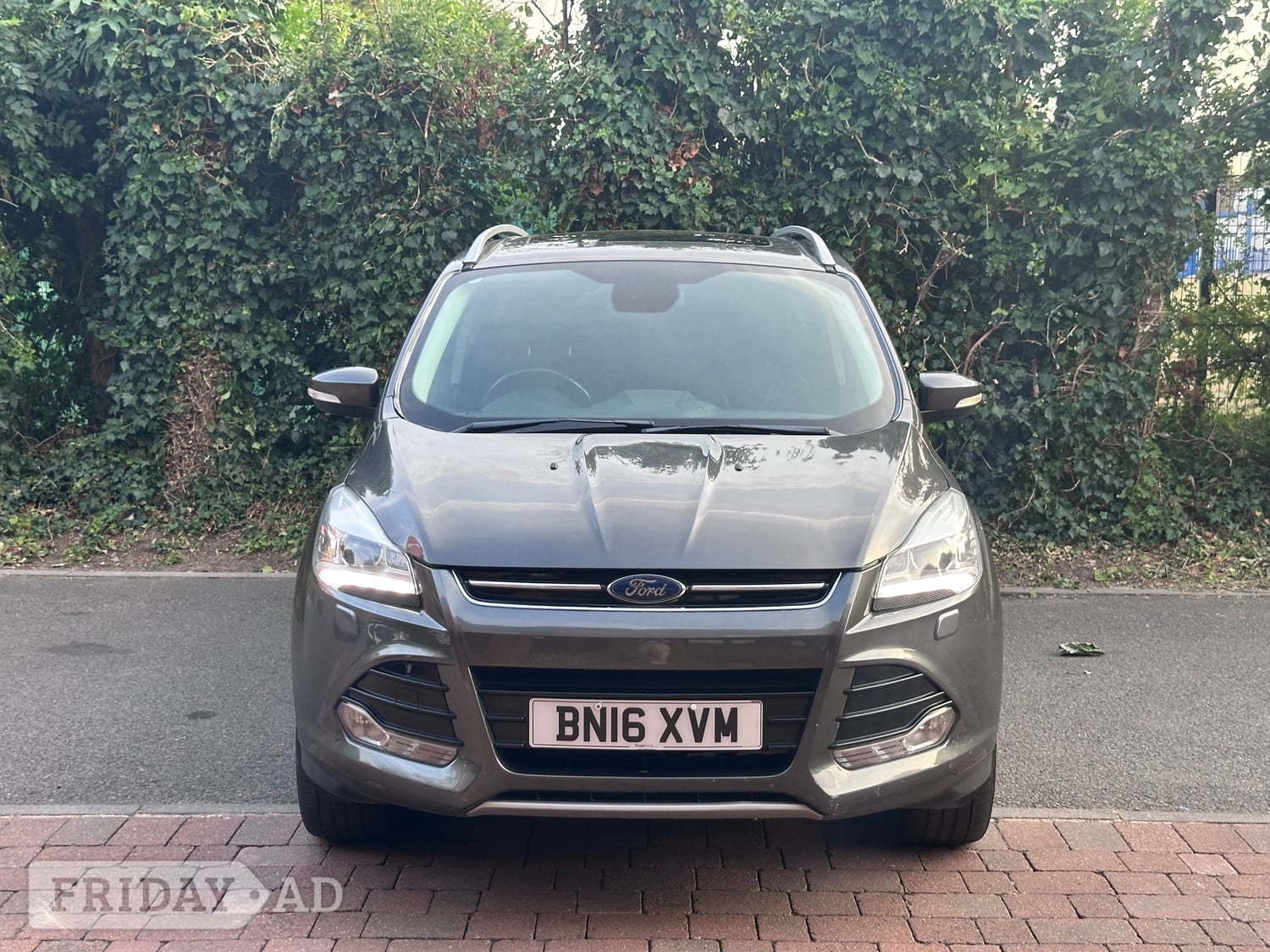 [ berth ]Ford Kuga