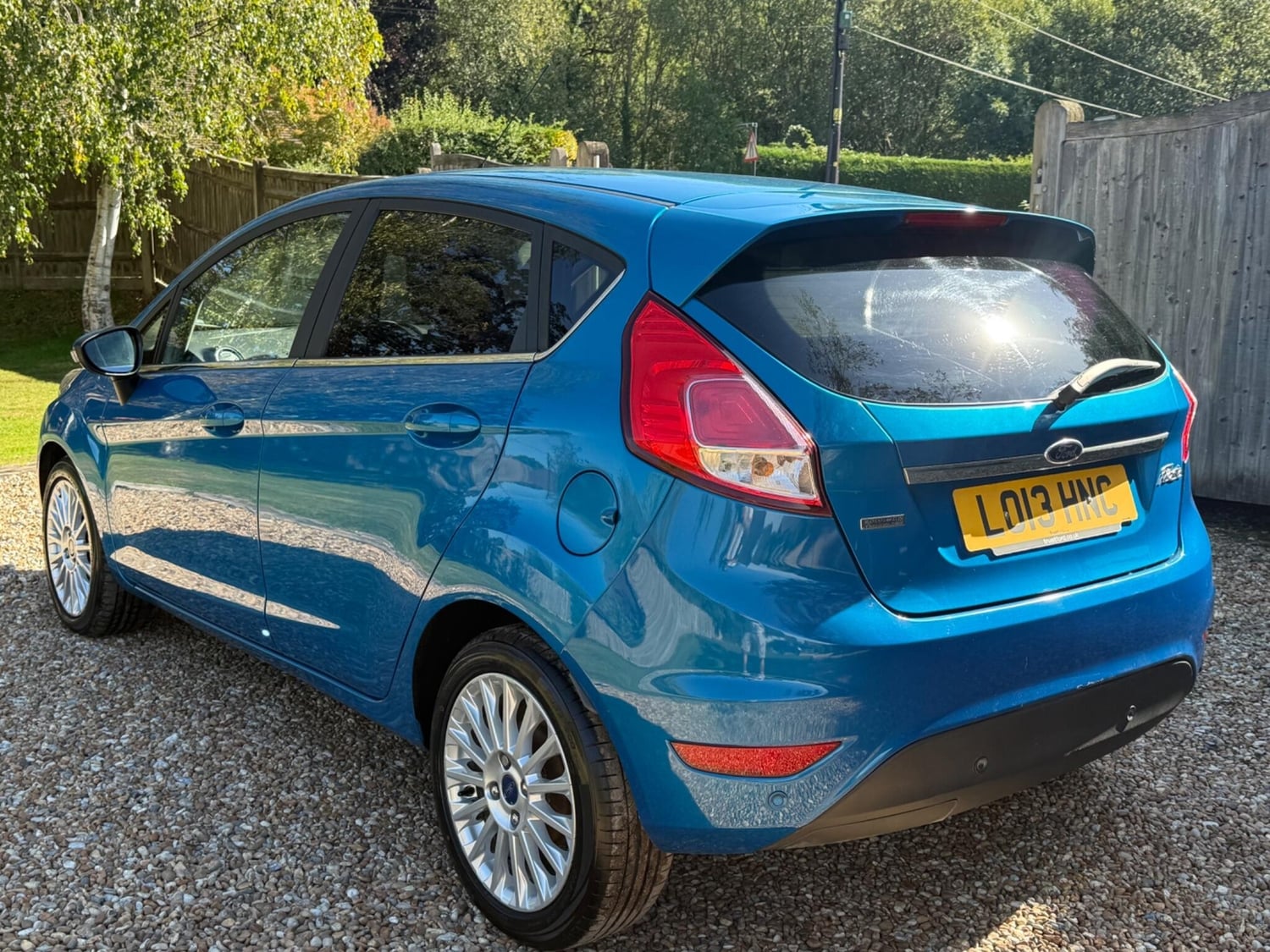 [ berth ]Ford Fiesta