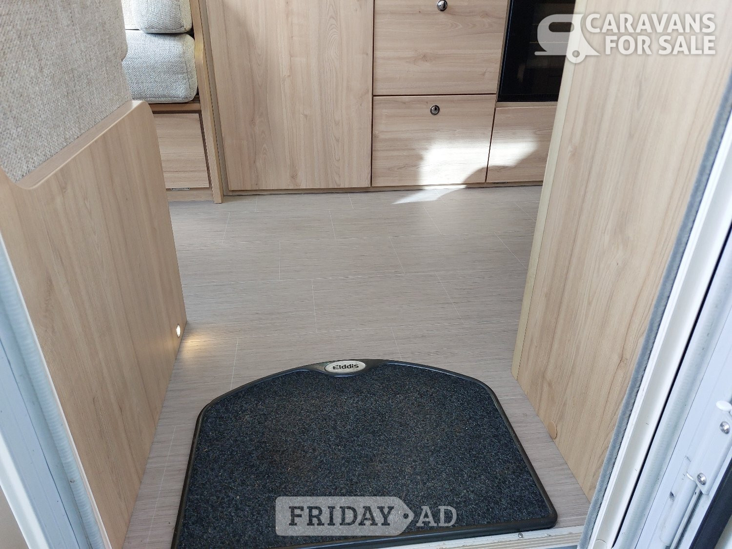 Elddis Crusader Storm 2016 - Motorhomes & Caravans in Routh