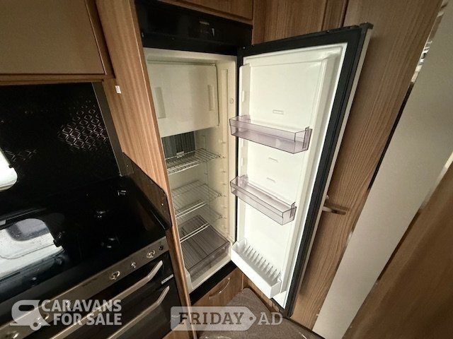 Swift Elegance 480 2020 - Motorhomes & Caravans