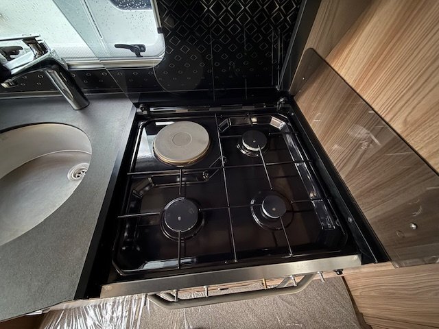 Swift Elegance 480 2020 - Motorhomes & Caravans in Royston
