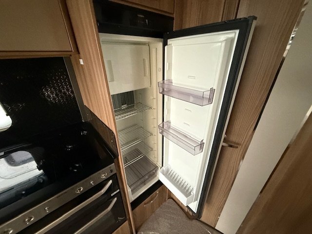 Swift Elegance 480 2020 - Motorhomes & Caravans