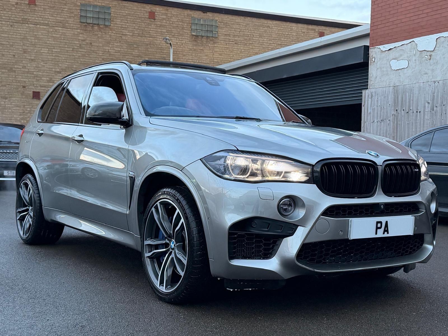 [ berth ]BMW X5 M