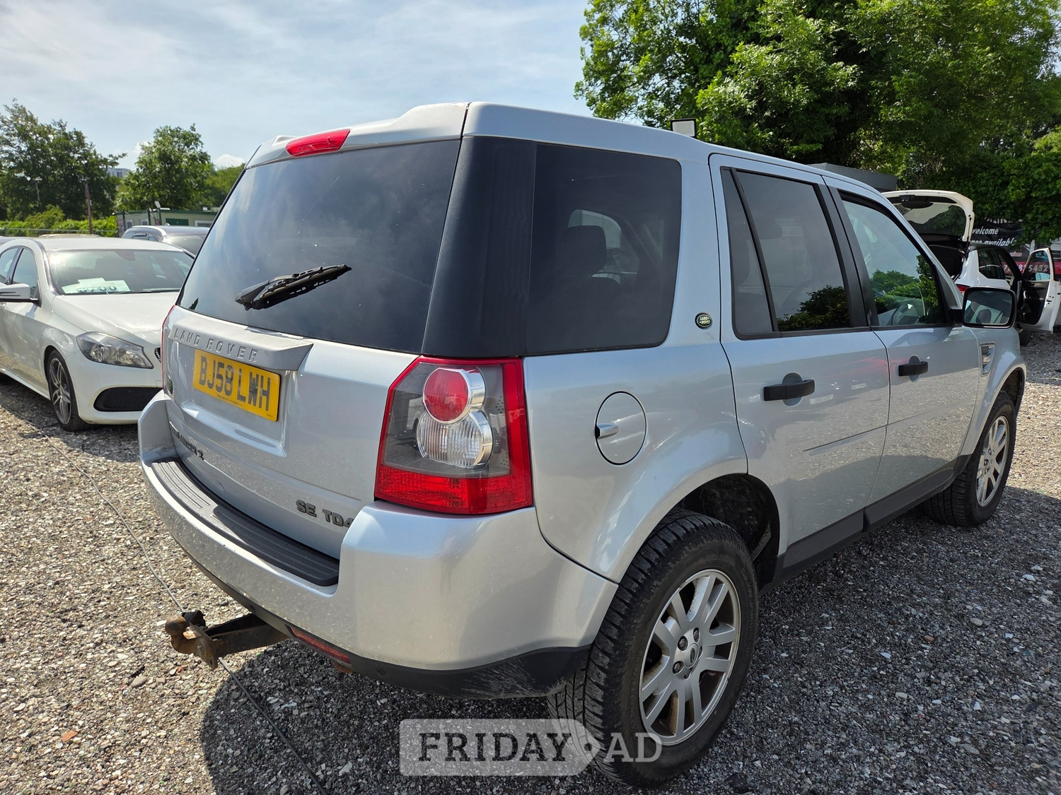 [ berth ]Land Rover Freelander 2