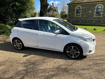 Toyota Yaris 2013