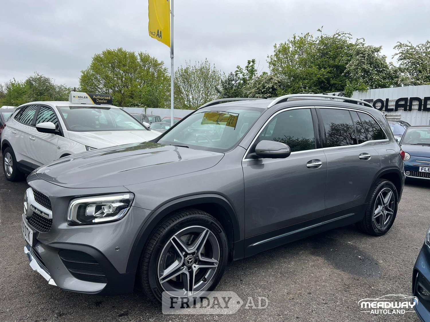 Mercedes-Benz GLB 2021 - Cars