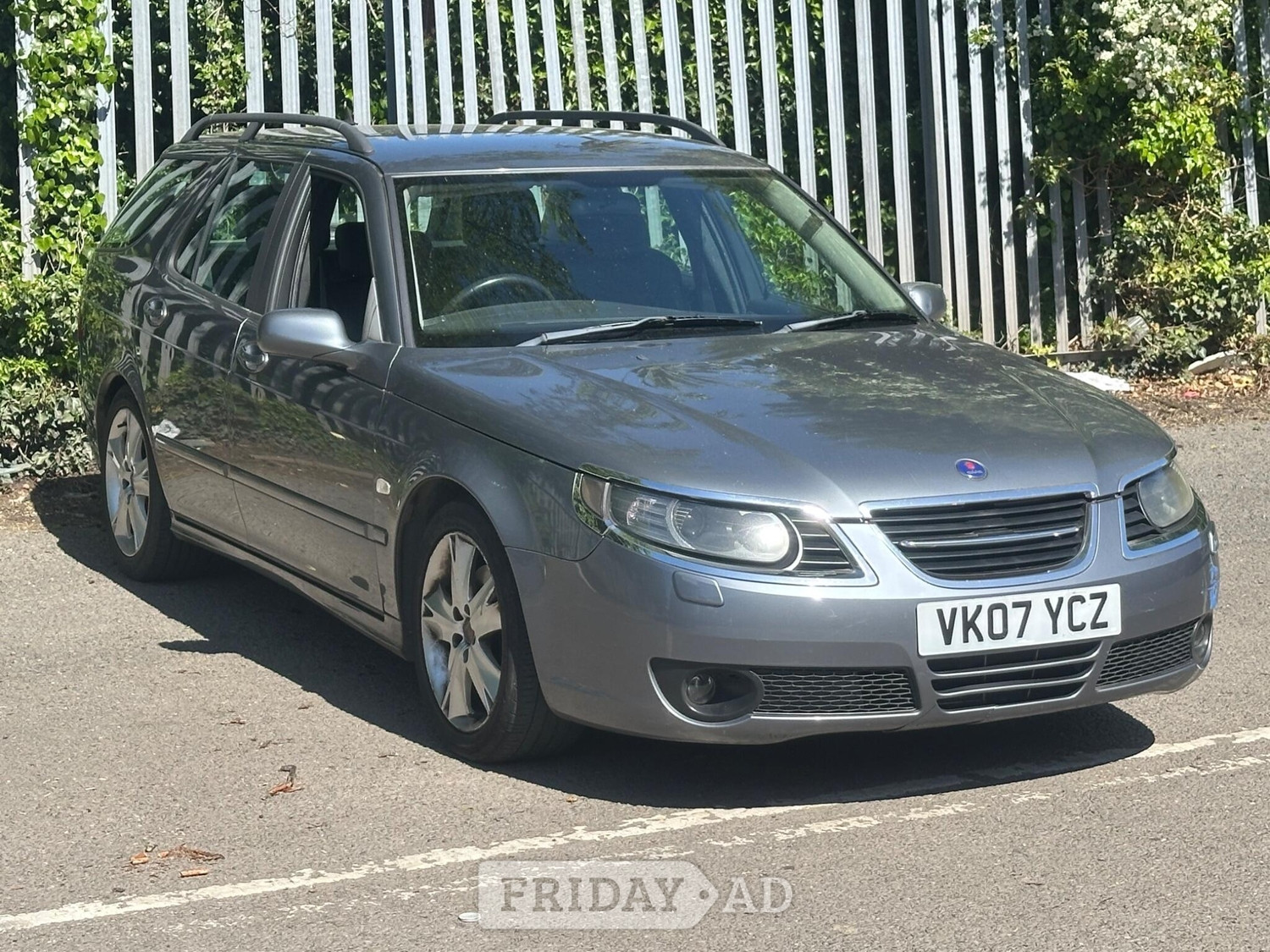 Saab 9-5 2007 in Cardiff