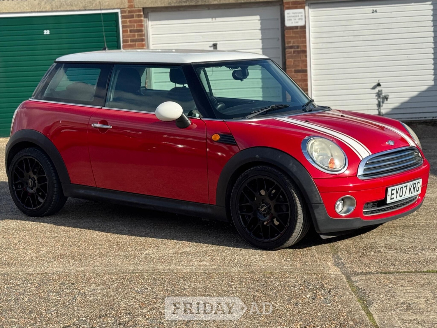 Mini Hatch 2007 - Cars