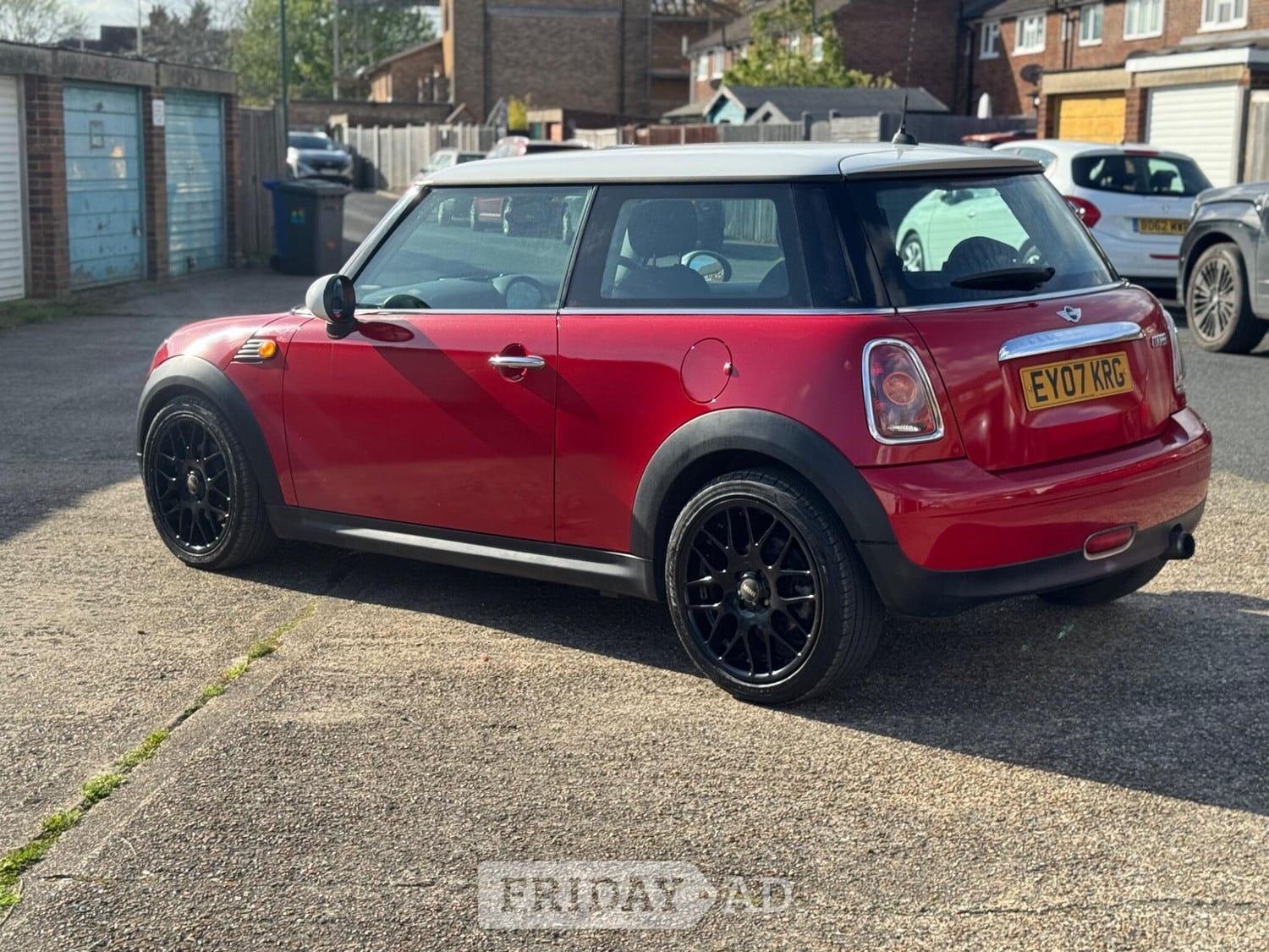 [ berth ]Mini Hatch