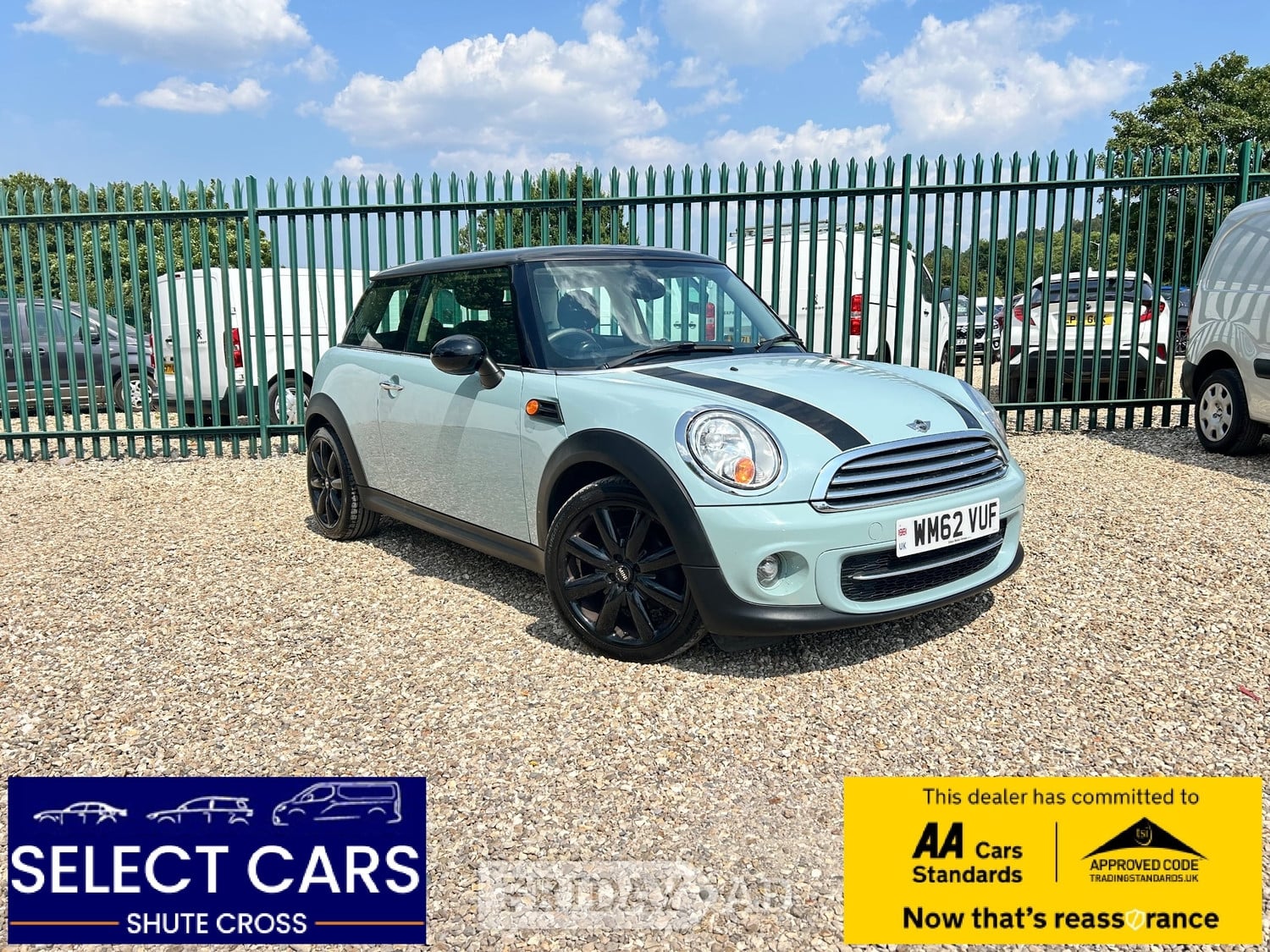Mini Hatch 2012 in Axminster