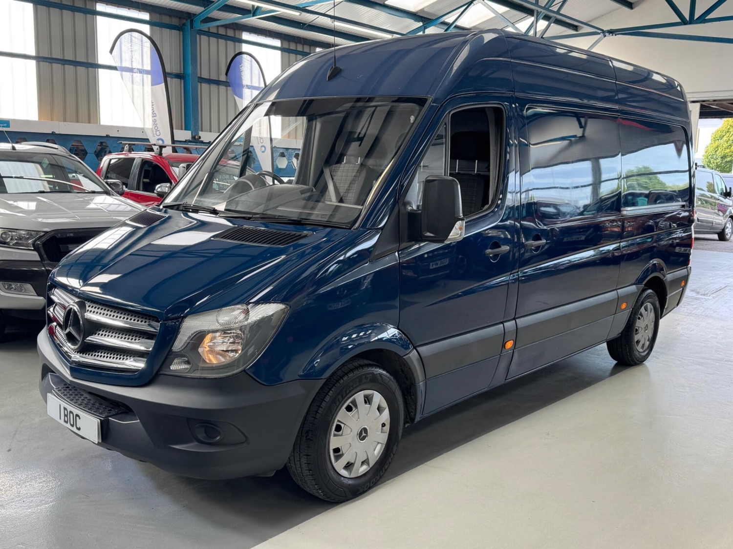 [ berth ]Mercedes-Benz Sprinter