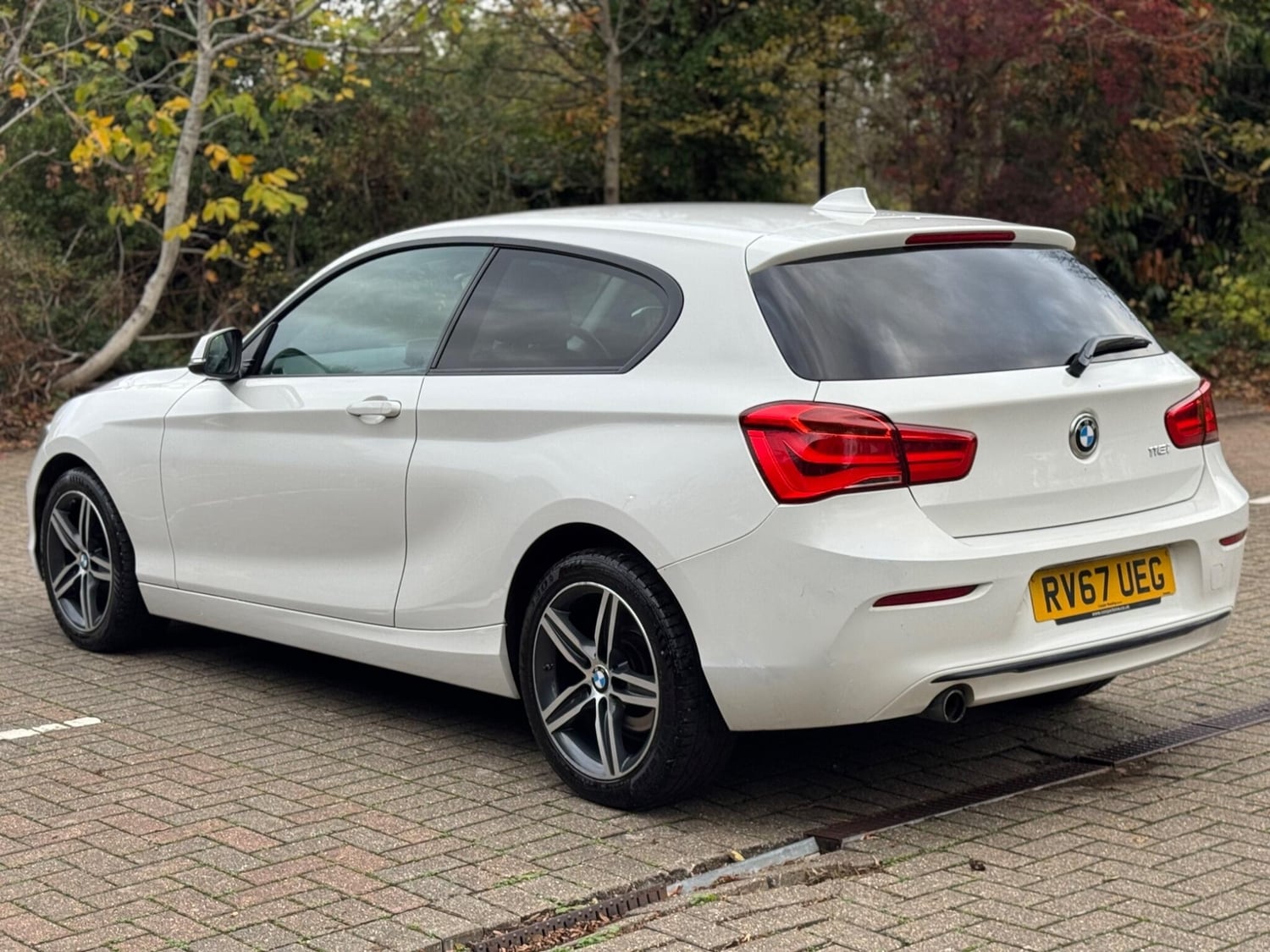 BMW 1 Series 2017 - Cars in Hillingdon