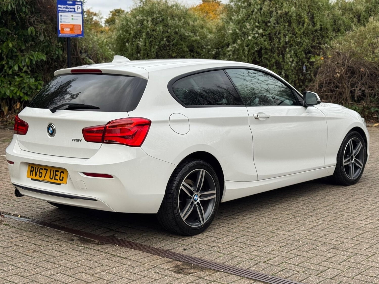 BMW 1 Series 2017 - Cars