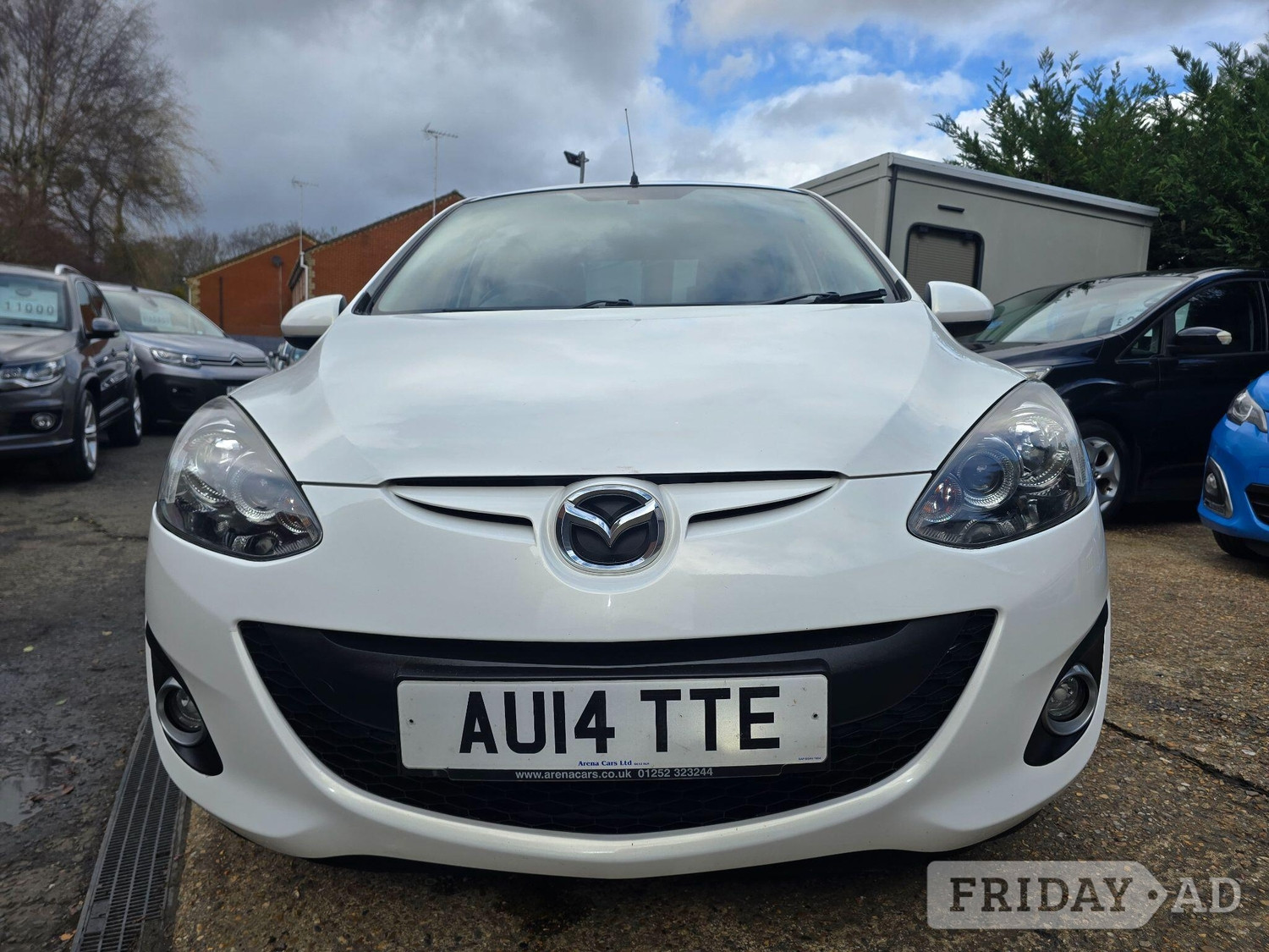 Mazda Mazda2 2014 - Cars in Aldershot