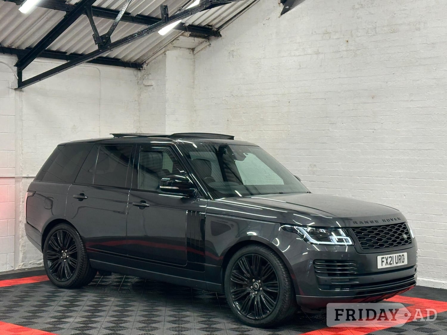 Land Rover Range Rover 2021 - Cars in Birmingham