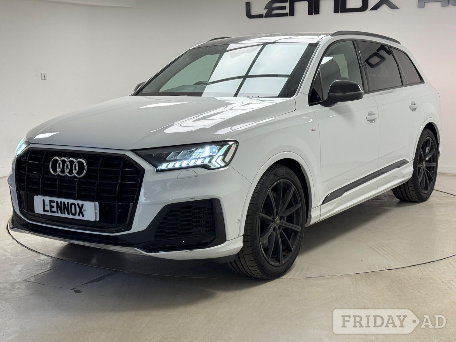 [ berth ]Audi Q7