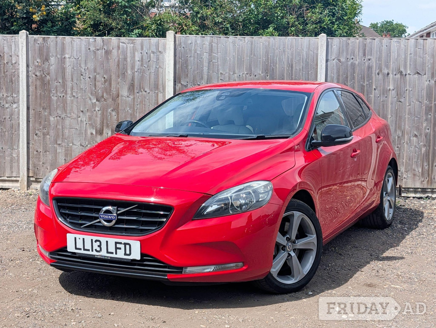 [ berth ]Volvo V40