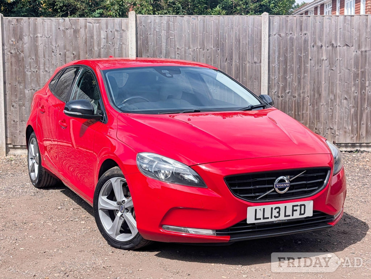 Volvo V40 2013 in Bexley