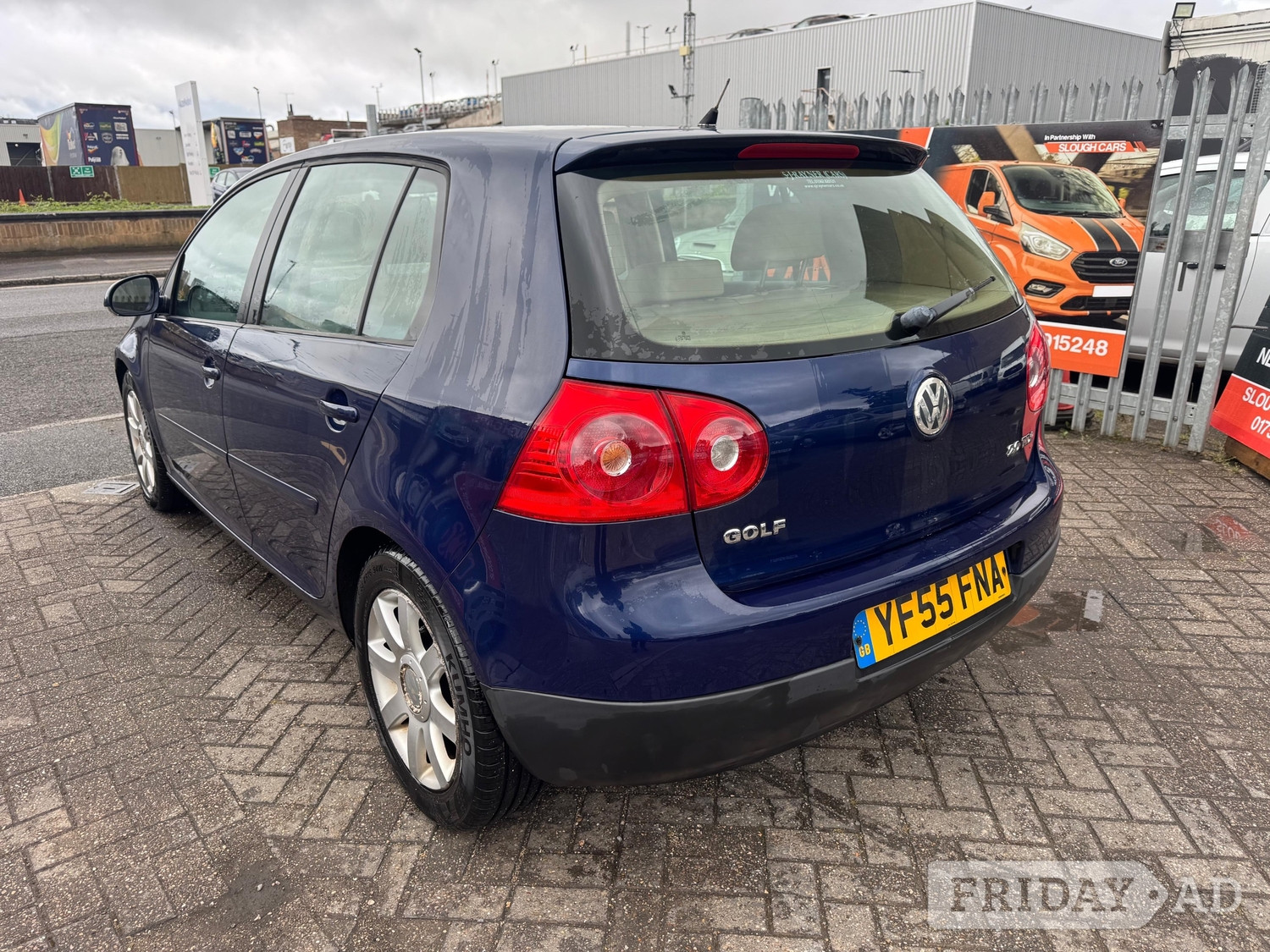 Volkswagen Golf 2005 - Cars in Slough