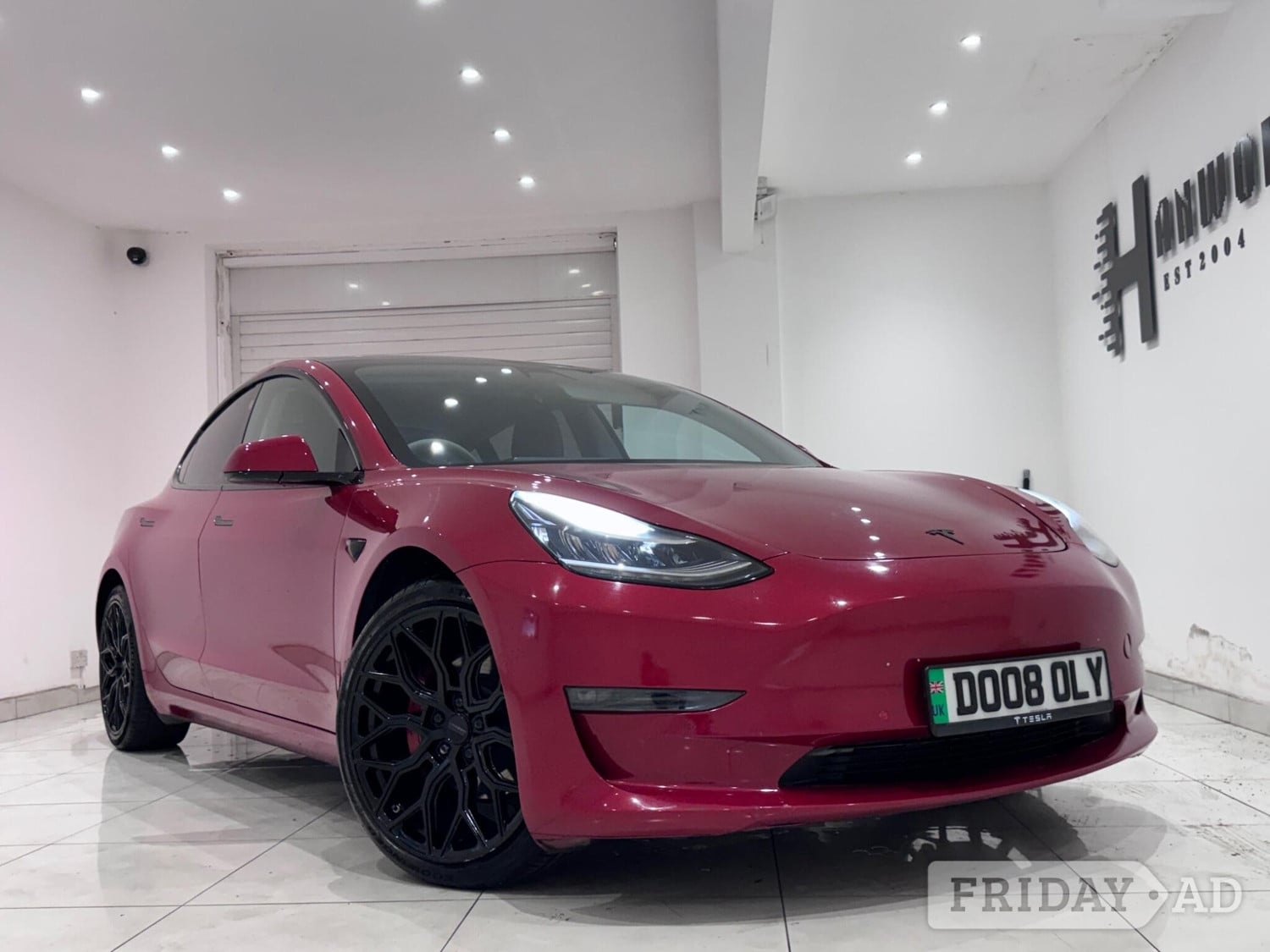 Tesla Model 3 2020 in Hounslow