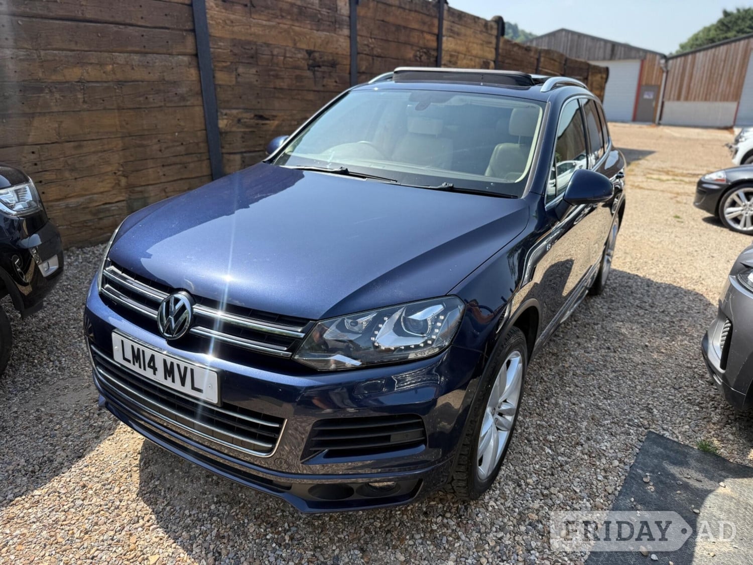 Volkswagen Touareg 2014 in Upper North Dean