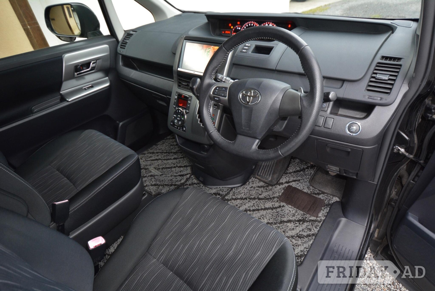 Toyota Voxy Chingford