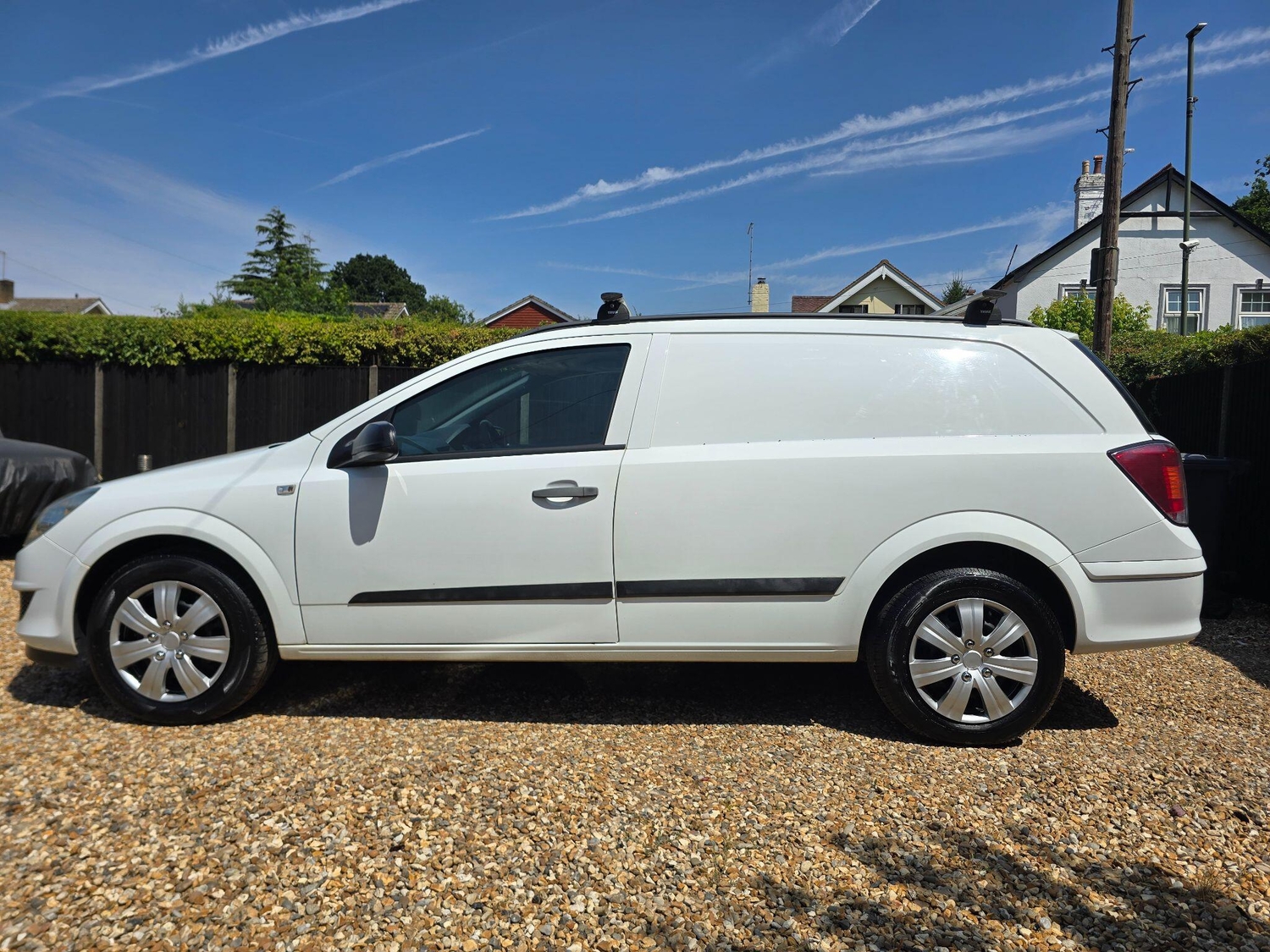 [ berth ]Vauxhall Astravan