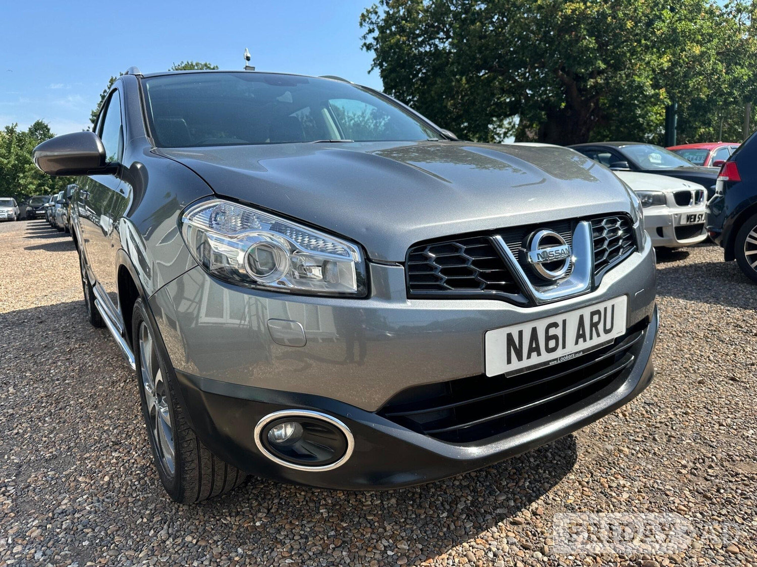 Nissan Qashqai 2011 - Cars