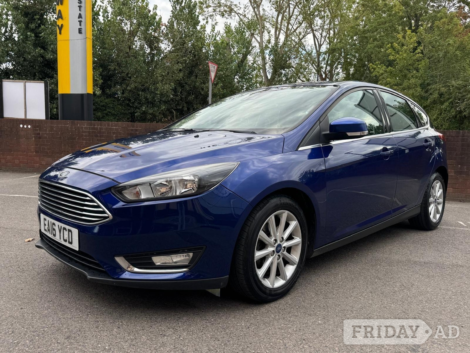 [ berth ]Ford Focus