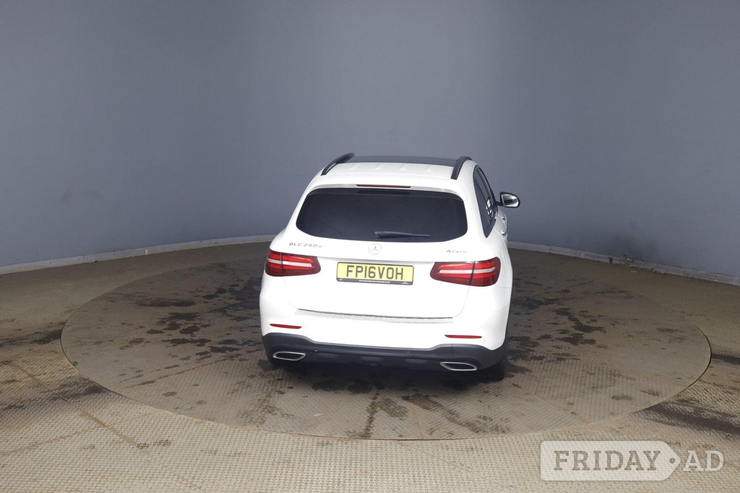 [ berth ]Mercedes-Benz GLC
