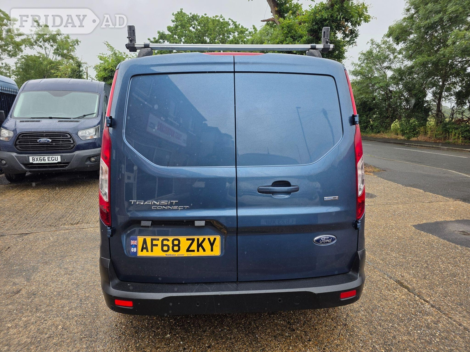 Ford Transit Connect 2018 - Vans & Commercial Vehicles in Hounslow