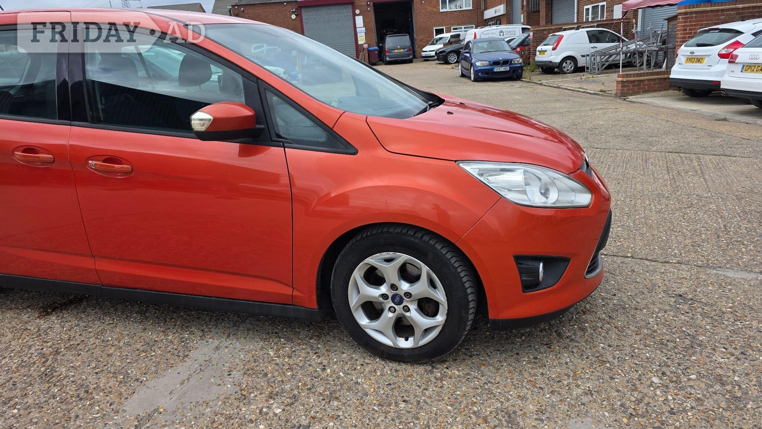 Ford Grand C-MAX 2011 - Cars