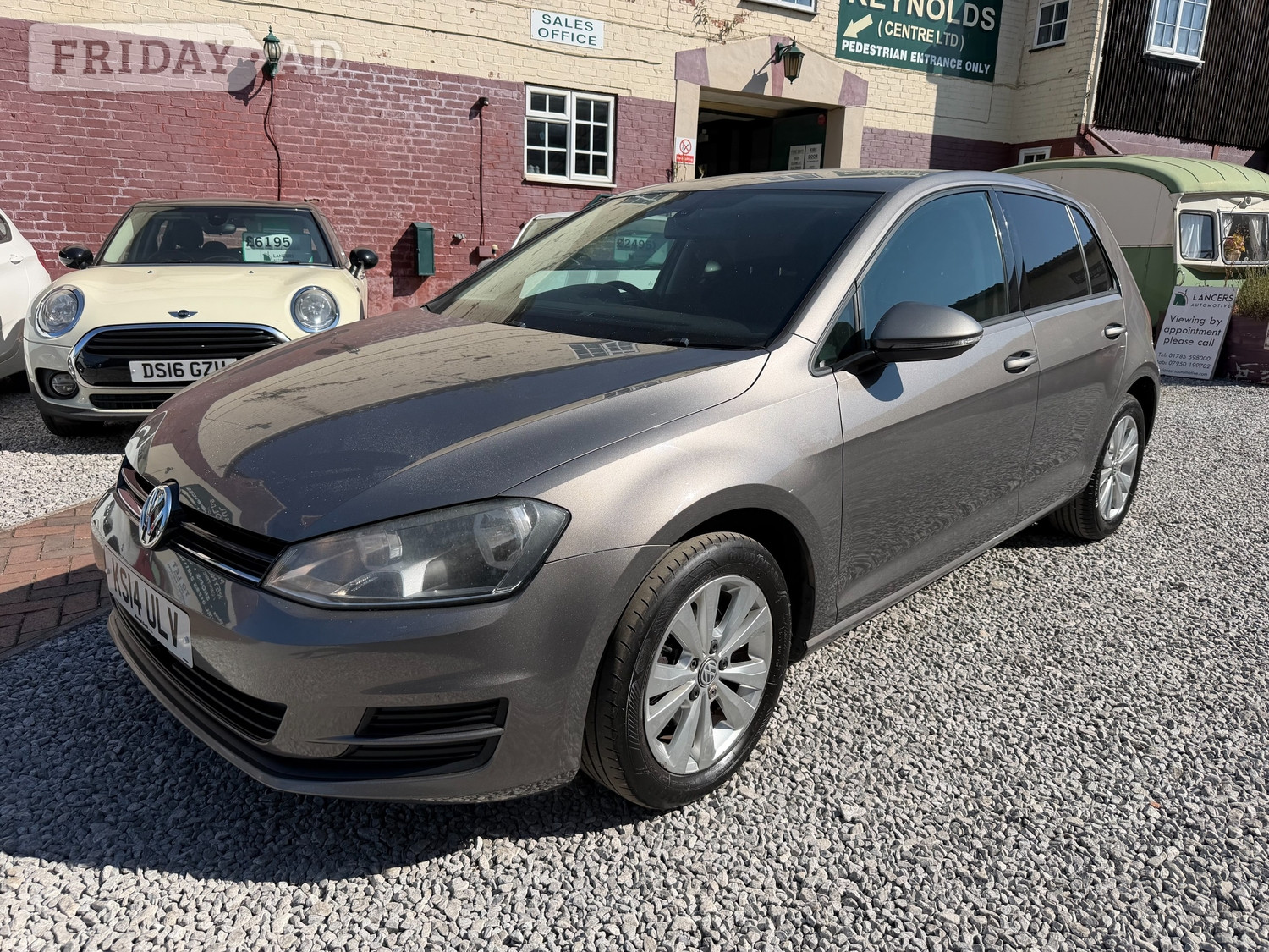 Volkswagen Golf 2014 - Cars in Stafford