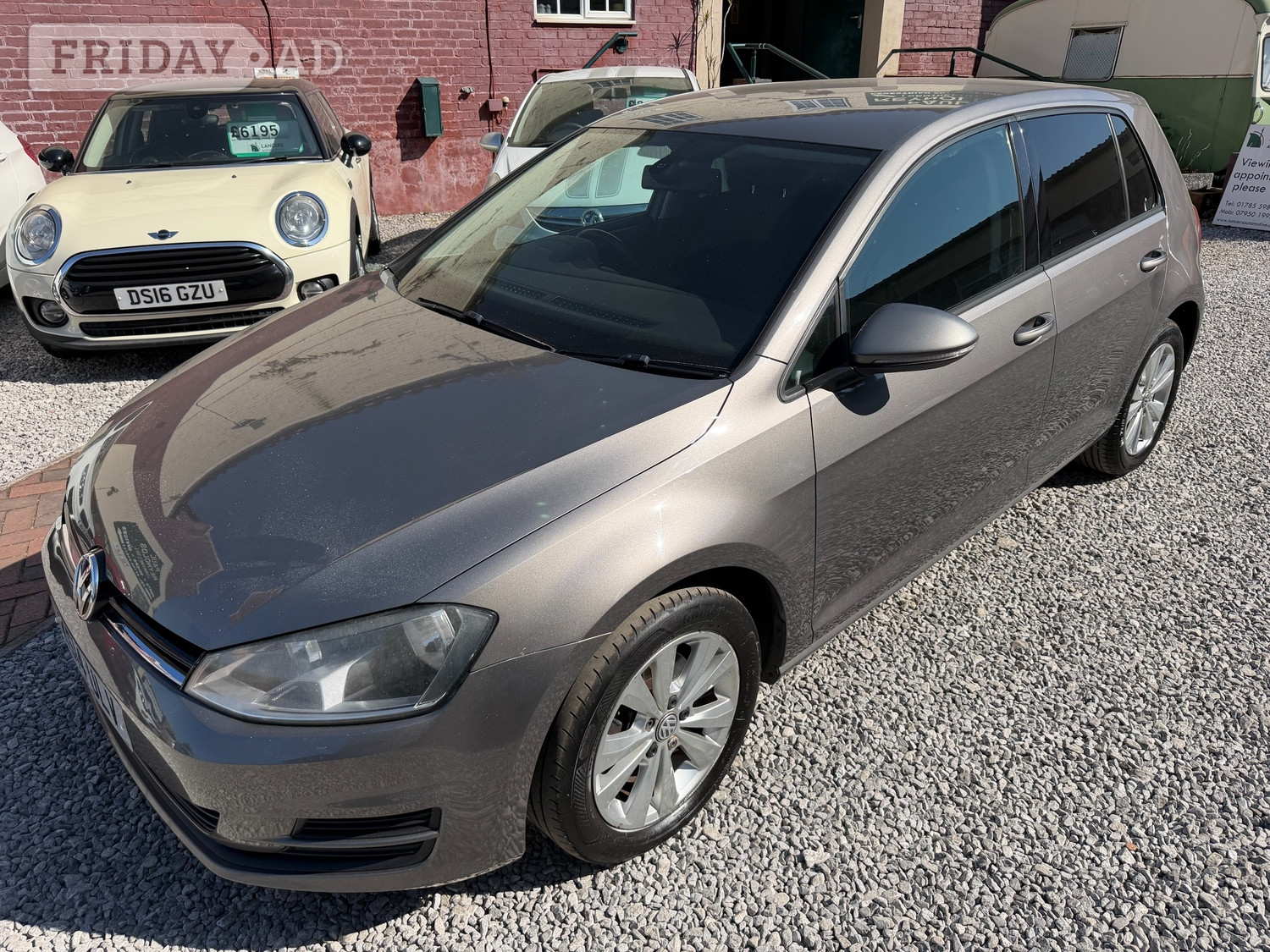 Volkswagen Golf 2014 - Cars