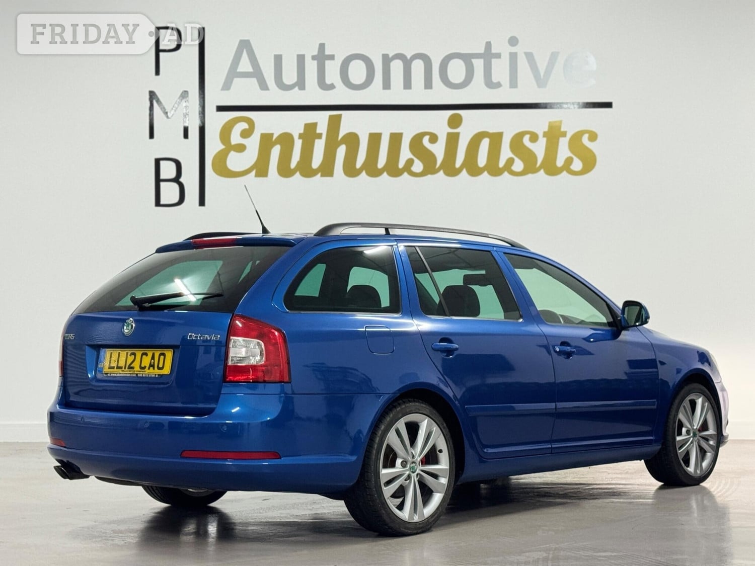 Skoda Octavia 2012 - Cars
