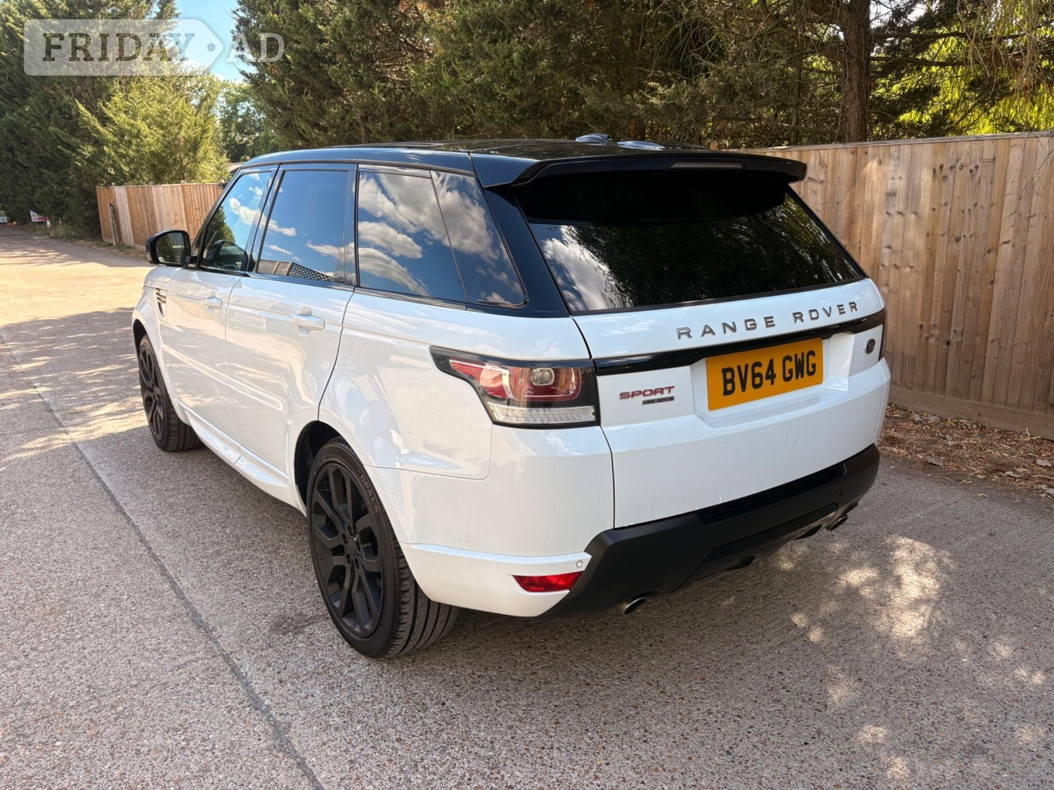 Land Rover Range Rover Sport 2014 - Cars in Tonbridge