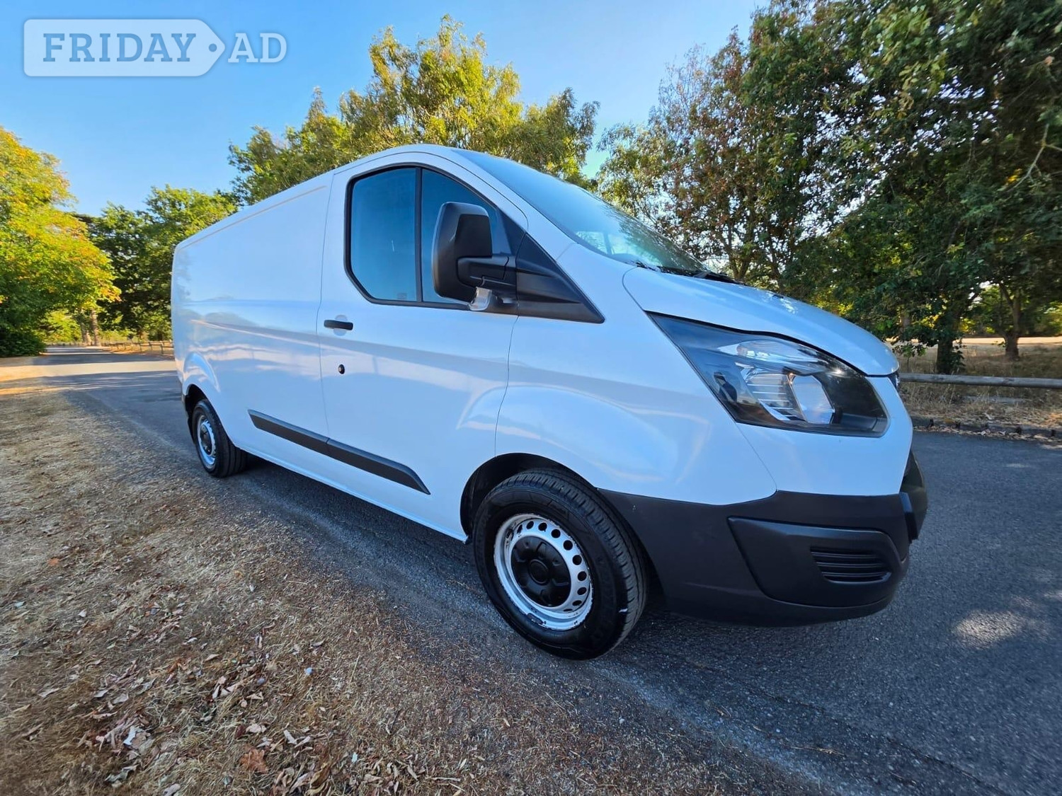 Ford Transit Custom 2017 - Vans & Commercial Vehicles in Slough