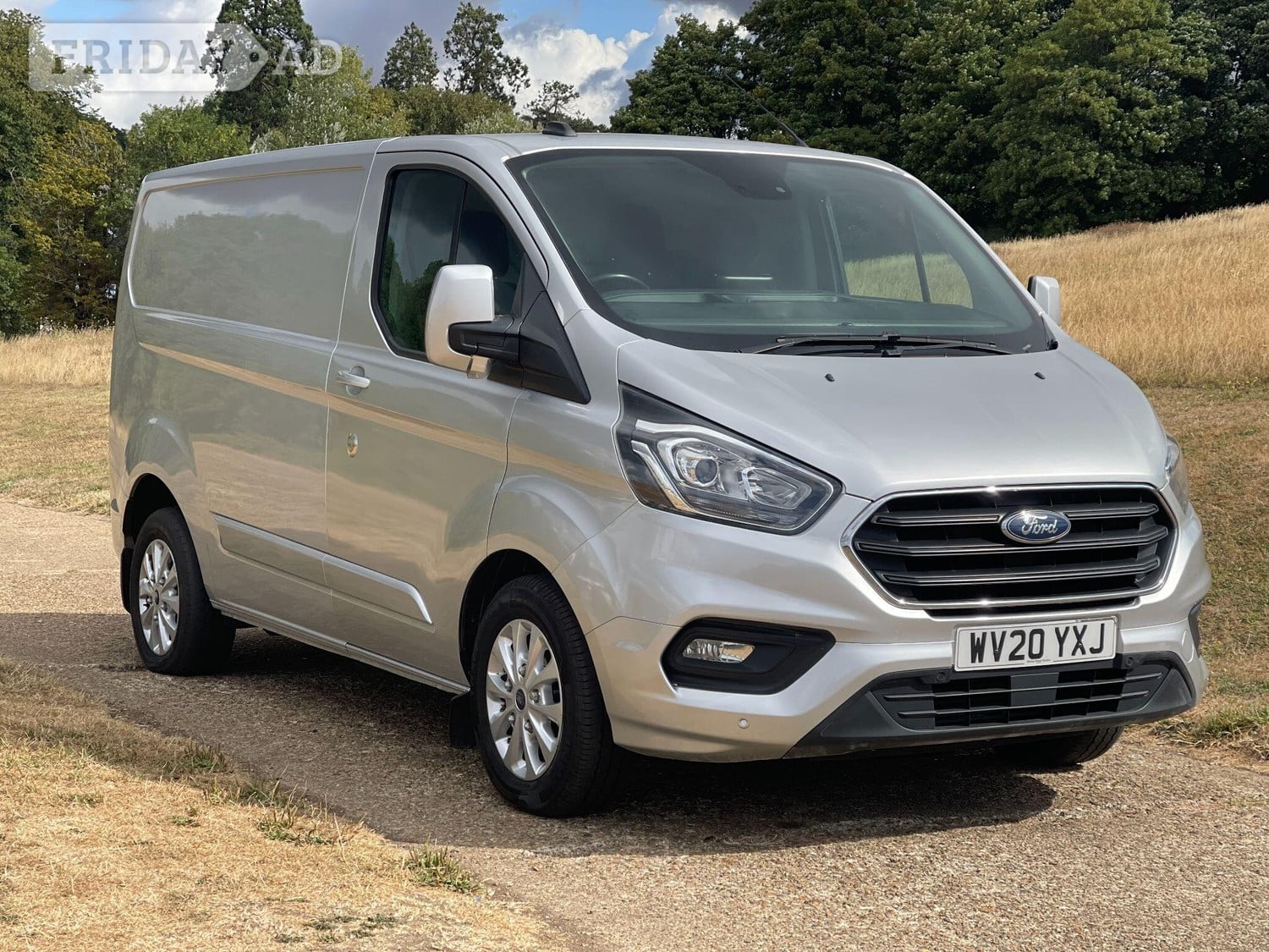 [ berth ]Ford Transit Custom