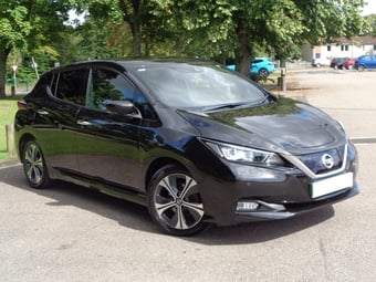 Nissan LEAF 2021