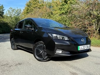 Nissan LEAF 2022