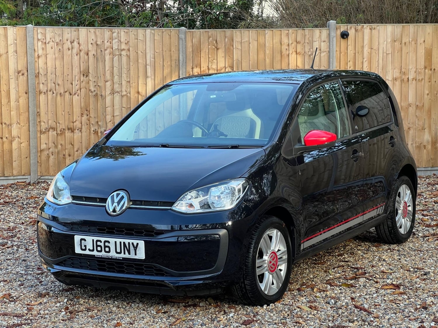 [ berth ]Volkswagen Up