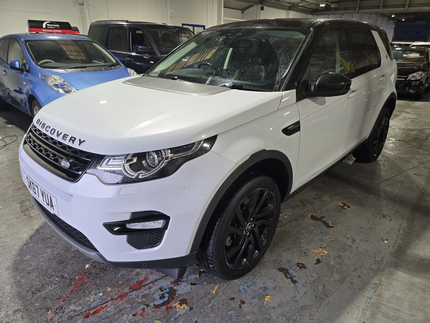 [ berth ]Land Rover Discovery Sport